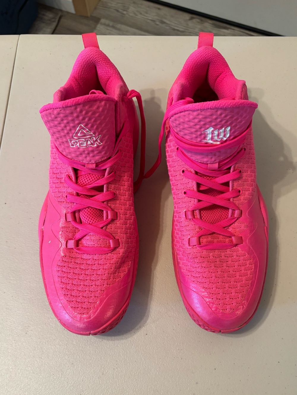 Peak Performance Women’s Bright Pink Knit Training Sneakers